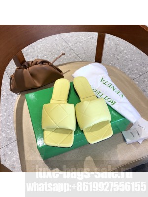 Bottega Veneta RUBBER LIDO Flat Sandals Yellow 09 2021 Collection