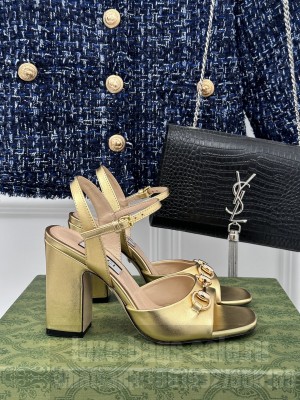 Gucci women's Horsebit 9.5cm Platform sandals gold