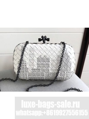 Bottega Veneta NYC Intrecciato Chain Knot Clutch White/Black 