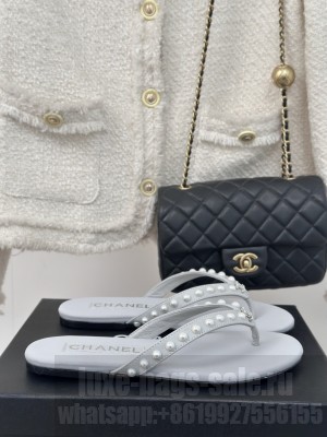 Chanel Thongs Leather & Imitation Pearls Gray 2025