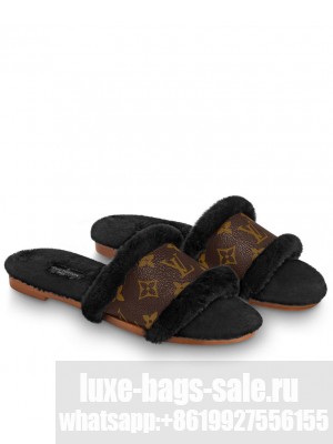 Louis Vuitton Women's Lock It Flat Mule Black