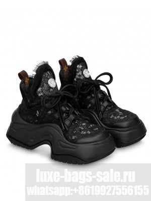 Louis Vuitton Women's LV Archlight 2.0 Platform Sneaker 1ABI3P Black