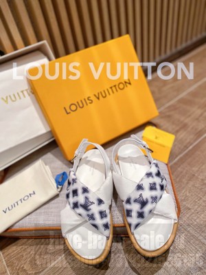 Louis Vuitton Unisex Pool Pillow Comfort Down Sandals White 2022