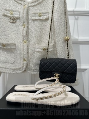 Chanel Flat Thong Slide Sandals 020