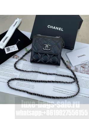 Chanel CLUTCH WITH CHAIN A81633 black