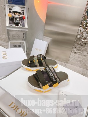 DIOR ARMY GREEN MULTICOLOR TECHNICAL FABRIC D-WANDER SLIDE 2021 Collection