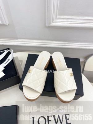 Chanel Platfrom Quilted Patent Leather 7cm Wedge Slide Mules White 2025