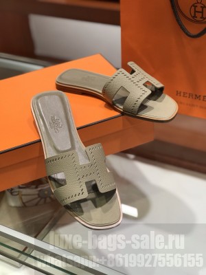 Hermes Oran Flat slippers in epsom leather 017 2021 Collection