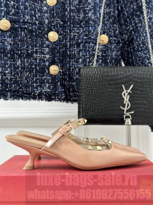 Valentino Rockstud Mule 01