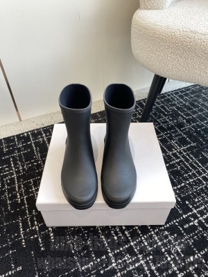 MID CELINE RAIN BOOTS IN NATURAL RUBBER BLACK