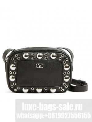 Valentino Garavani Nellcote Crossbody Bag In Grainy Calfskin Black