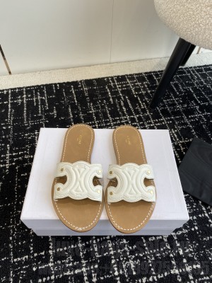 CELINE TIPPI SLIDE IN CALFSKIN 025