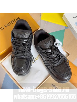 Louis Vuitton Unisex LV Trainer Maxi Sneaker 023