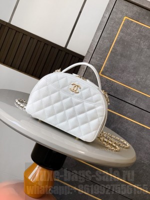 CHANEL LONG VANITY WITH CHAIN AP425C WHITE