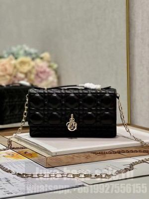 LADY DIOR CHAIN POUCH Cannage Lambskin S0937O black