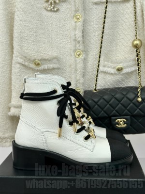 Chanel Patent Crinkled Calfskin Combat lace-up G45856 Ankle Boots White