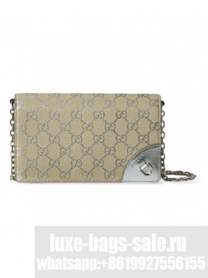 Gucci GG Emblem Series Chain Wallet 852716