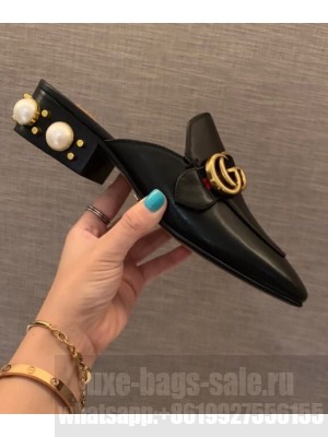 GUCCI                                                                                        Leather slipper