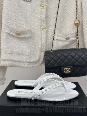 Chanel Thongs Leather & Imitation Pearls White 2025