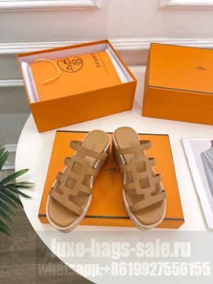 Hermes Isabella 30 calfskin sandal beige