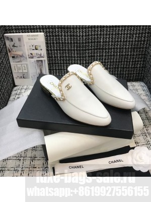 Chanel Chain Embellished Mules Lambskin Leather Spring/Summer 2021 Collection,  White
