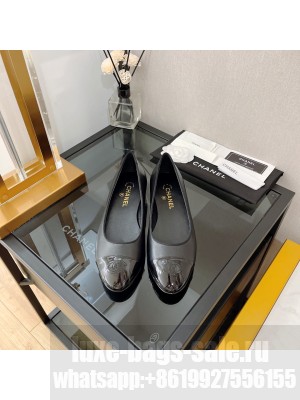 Chanel Ballerinas Leather/Patent Flat Black