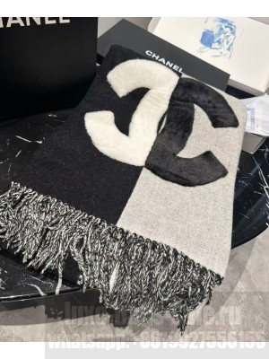 Chanel Women's Long Scarf Black