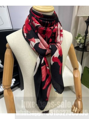 Gucci Women's Floral Gucci Print Scarf Red