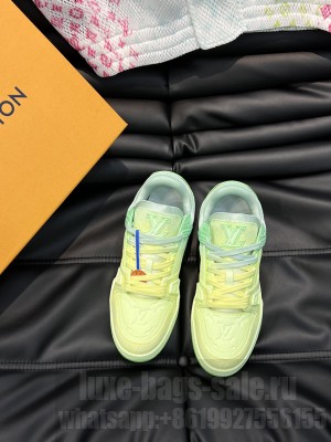 Louis Vuitton Men's LV Trainer Sneakers 2023 041