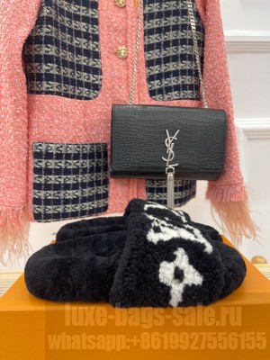 Louis Vuitton Shearling Flat Slide Sandals 2023 017