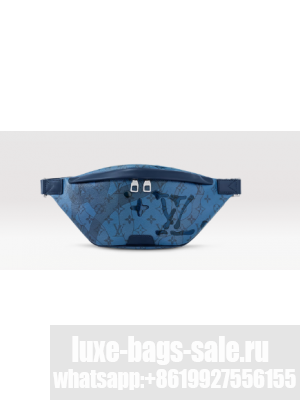 Louis Vuitton Discovery Bumbag M22576