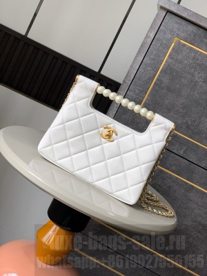 Chanel SMALL TOTE AS5413 white