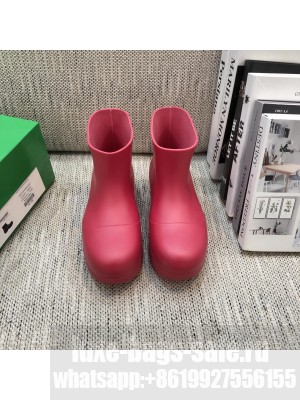 Bottega Veneta PUDDLE Biodegradable rubber Red ankle boots 2021 Collection
