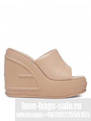 Fendi Women's Fashion Show 8R8405 Apricot
