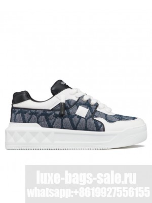 Valentino Unisex One Stud Xl Low-Top Sneaker Dark Blue