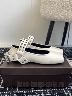 Alaïa BIKER BALLET FLATS IN LAMBSKIN WHITE