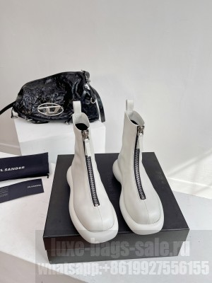 Jil Sander Leather ankle boots with zip closure white