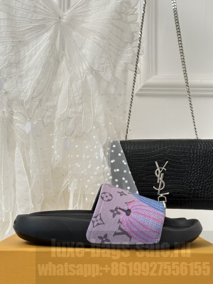 Louis Vuitton Unisex Waterfront Flat Slide Sandals 06
