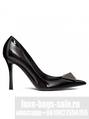 Valentino Women's One Stud Patent Leather Pump 100 MM Black