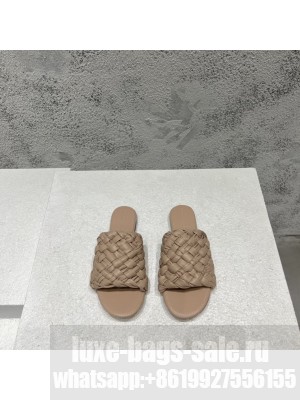 BOTTEGA VENETA Dot Wave Intreccio pleated leather Flat Slide Sandals Beige 2022 Collection