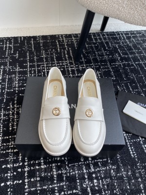 Chanel MOCCASINS G45988 Calfskin White Loafer 2024