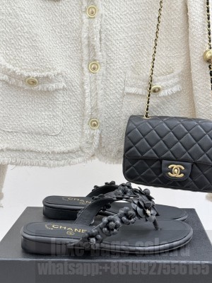 Chanel flat Camellia flip-flops black 2025