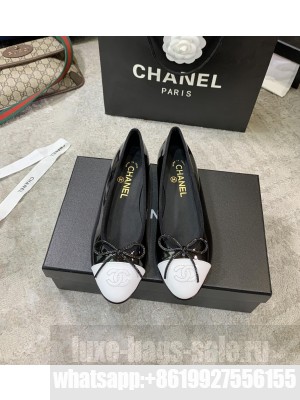 Chanel Ballerina Flats Patent Leather Spring/Summer 2021 Collection,Light Black/White