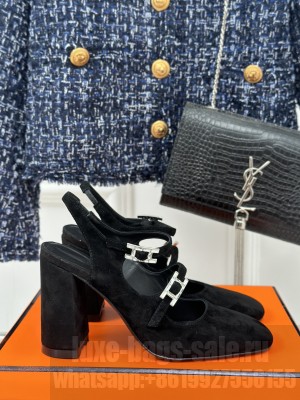 Hermes Jackie 50 pump in black suede