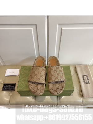 GUCCI Women's platform slide sandal 623212 Brown 2021 Collection