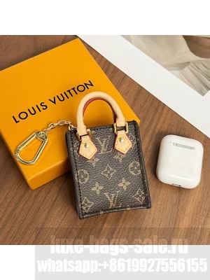 Louis Vuitton Pendants CE9378