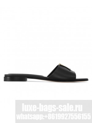 Louis Vuitton Women's LV Capri Flat Mule Black