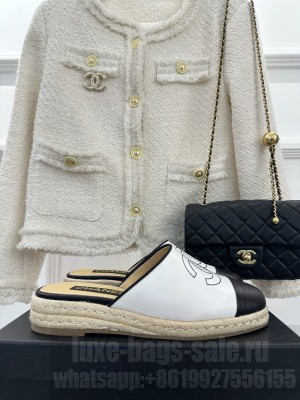 Chanel CC Lambskin Espadrilles Mules 2023 01