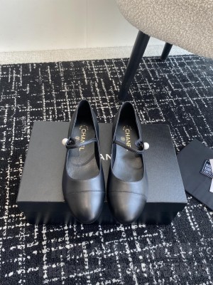 Chanel Women's Mary Jane Ballet Flat Lambskin Black