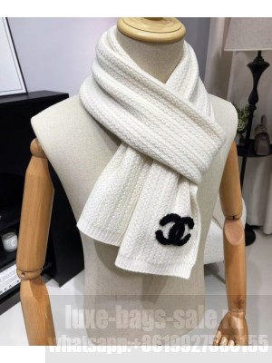 Chanel Women's Knitted Scarf White